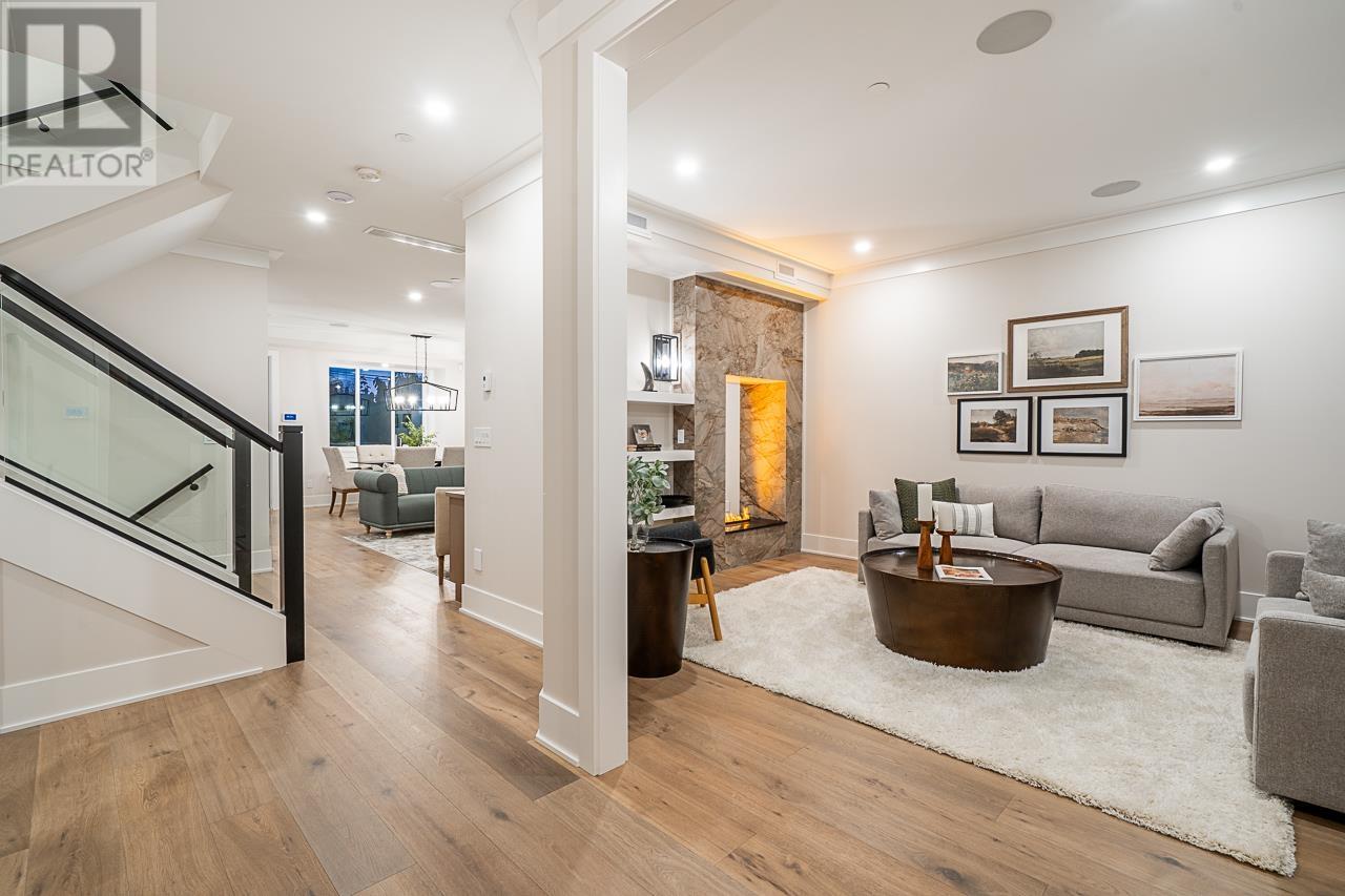 2452 Trinity Street, Vancouver, British Columbia  V5K 1E1 - Photo 10 - R2829800
