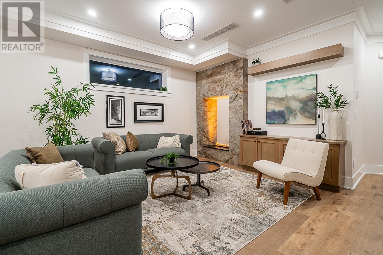 2452 Trinity Street, Vancouver, British Columbia  V5K 1E1 - Photo 13 - R2829800