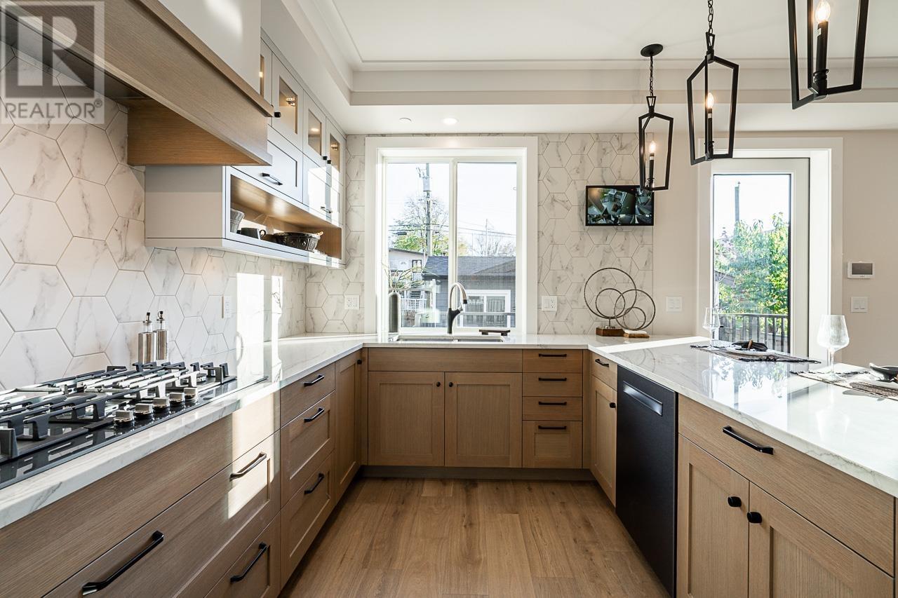 2452 Trinity Street, Vancouver, British Columbia  V5K 1E1 - Photo 16 - R2829800