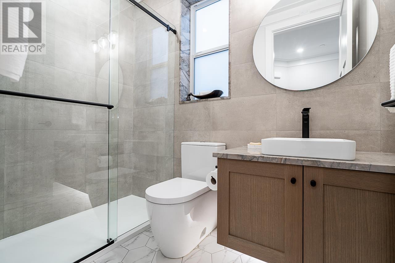 2452 Trinity Street, Vancouver, British Columbia  V5K 1E1 - Photo 21 - R2829800