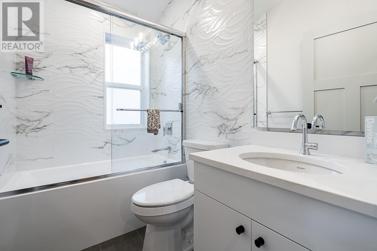 2452 Trinity Street, Vancouver, British Columbia  V5K 1E1 - Photo 32 - R2829800