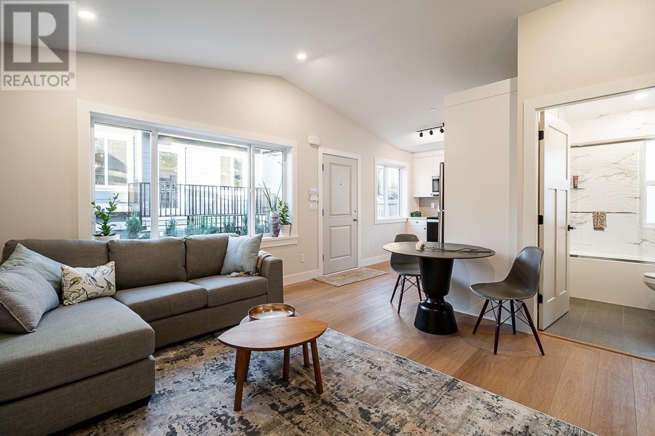 2452 Trinity Street, Vancouver, British Columbia  V5K 1E1 - Photo 36 - R2829800