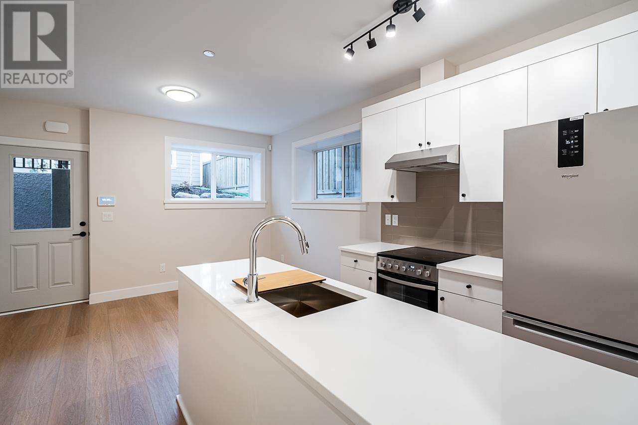 2452 Trinity Street, Vancouver, British Columbia  V5K 1E1 - Photo 39 - R2829800