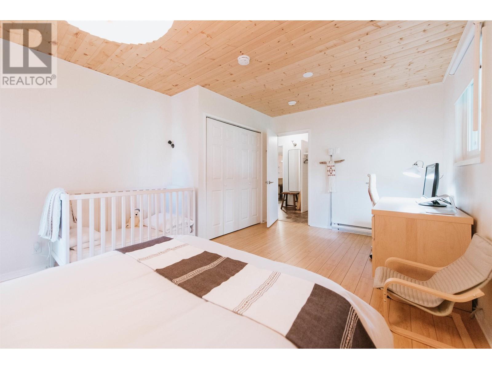 12715 Lagoon Road, Madeira Park, British Columbia  V0N 2H1 - Photo 14 - R2829850