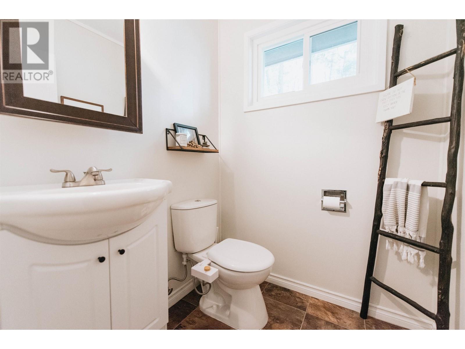 12715 Lagoon Road, Madeira Park, British Columbia  V0N 2H1 - Photo 16 - R2829850