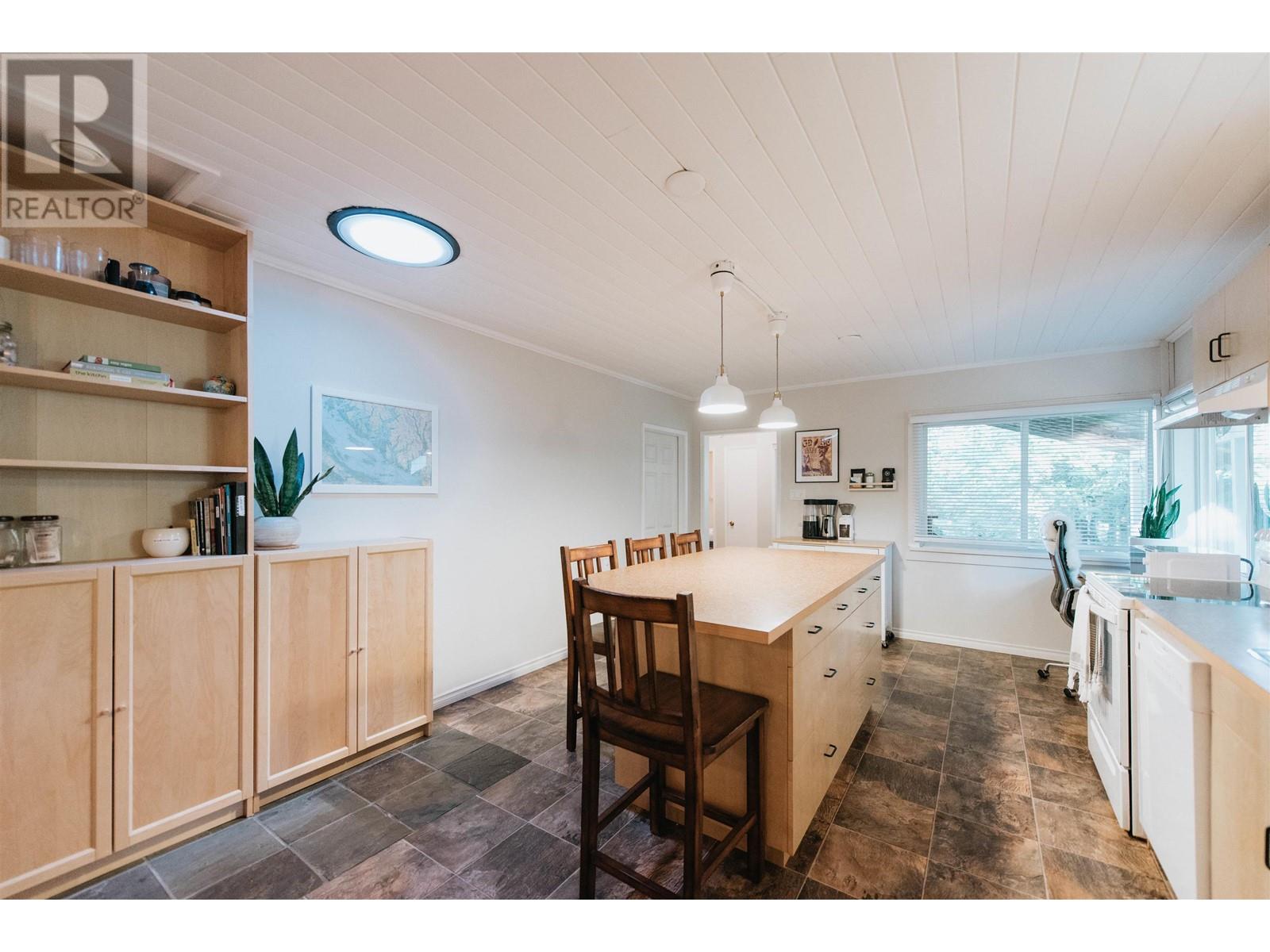 12715 Lagoon Road, Madeira Park, British Columbia  V0N 2H1 - Photo 6 - R2829850
