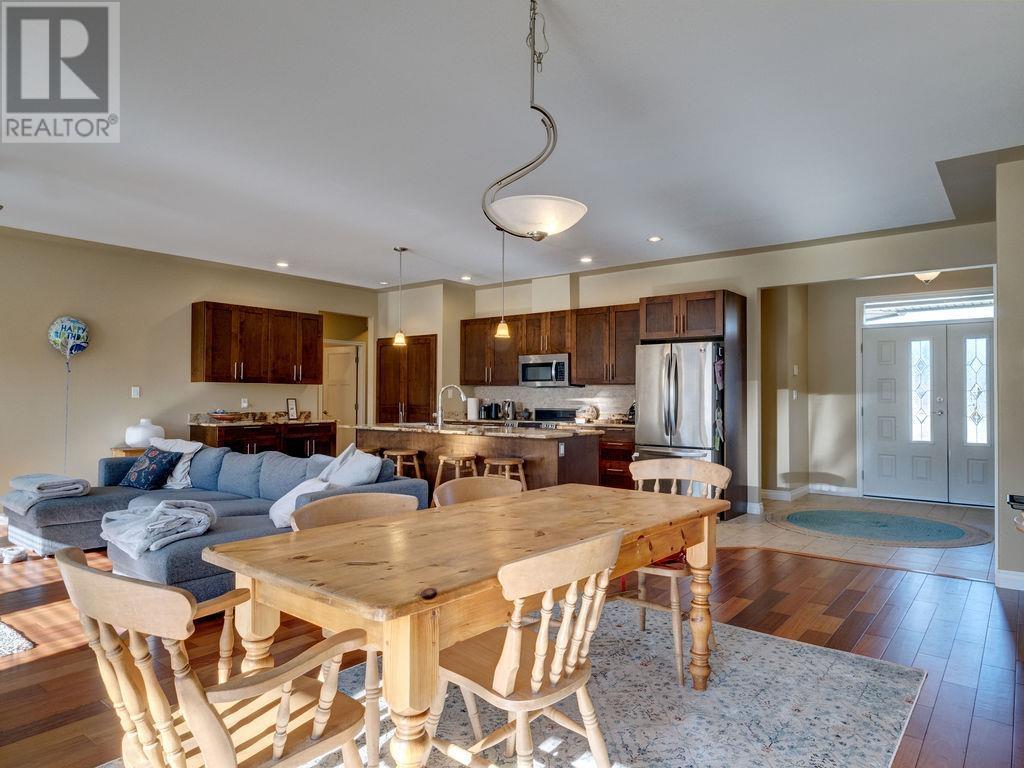 5784 Turnstone Drive, Sechelt, British Columbia  V7Z 0N8 - Photo 10 - R2829878