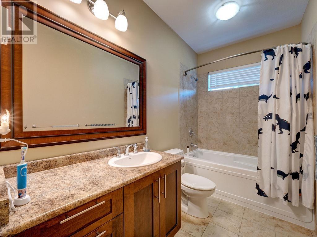 5784 Turnstone Drive, Sechelt, British Columbia  V7Z 0N8 - Photo 28 - R2829878