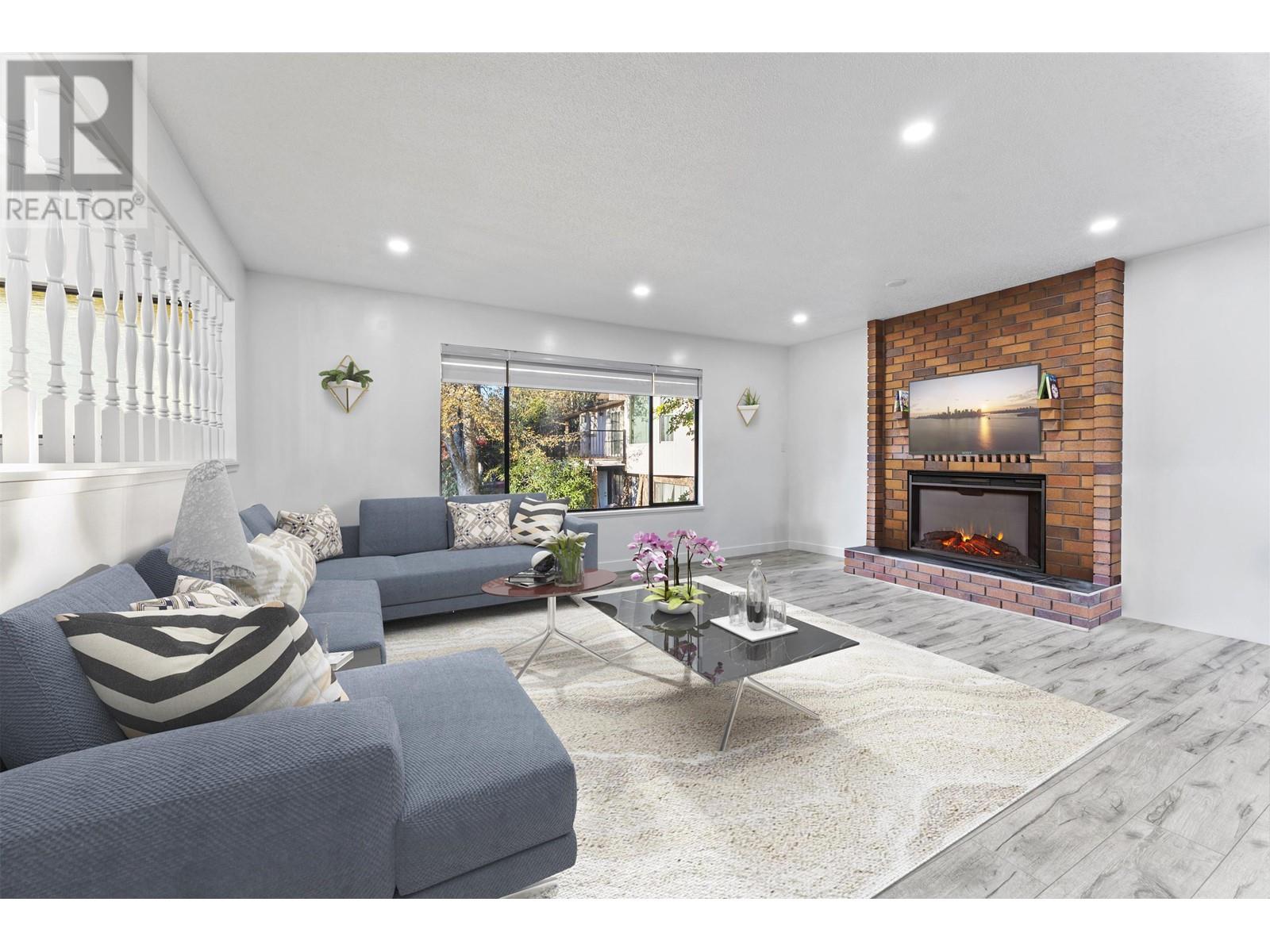 21334 Campbell Avenue, Maple Ridge, British Columbia  V2X 7G6 - Photo 6 - R2829082