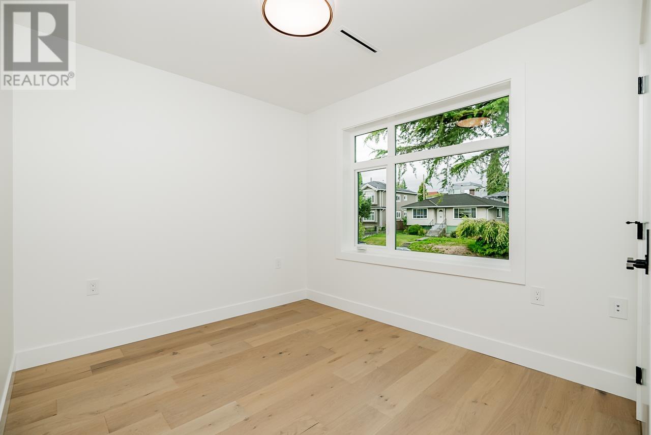 1212 Le Roi Street, Vancouver, British Columbia  V5K 4G2 - Photo 22 - R2826304