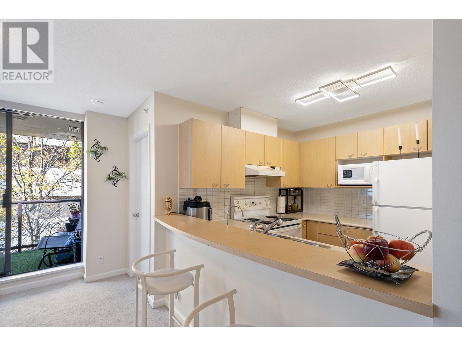 309 8180 Granville Avenue, Richmond, British Columbia  V6Y 4G1 - Photo 16 - R2828425