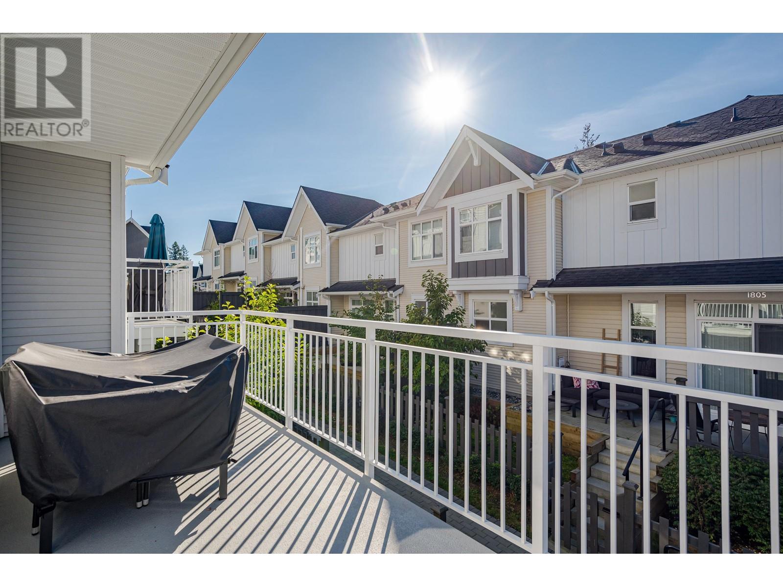 1705 11295 Pazarena Place, Maple Ridge, British Columbia  V2X 4K9 - Photo 19 - R2829335