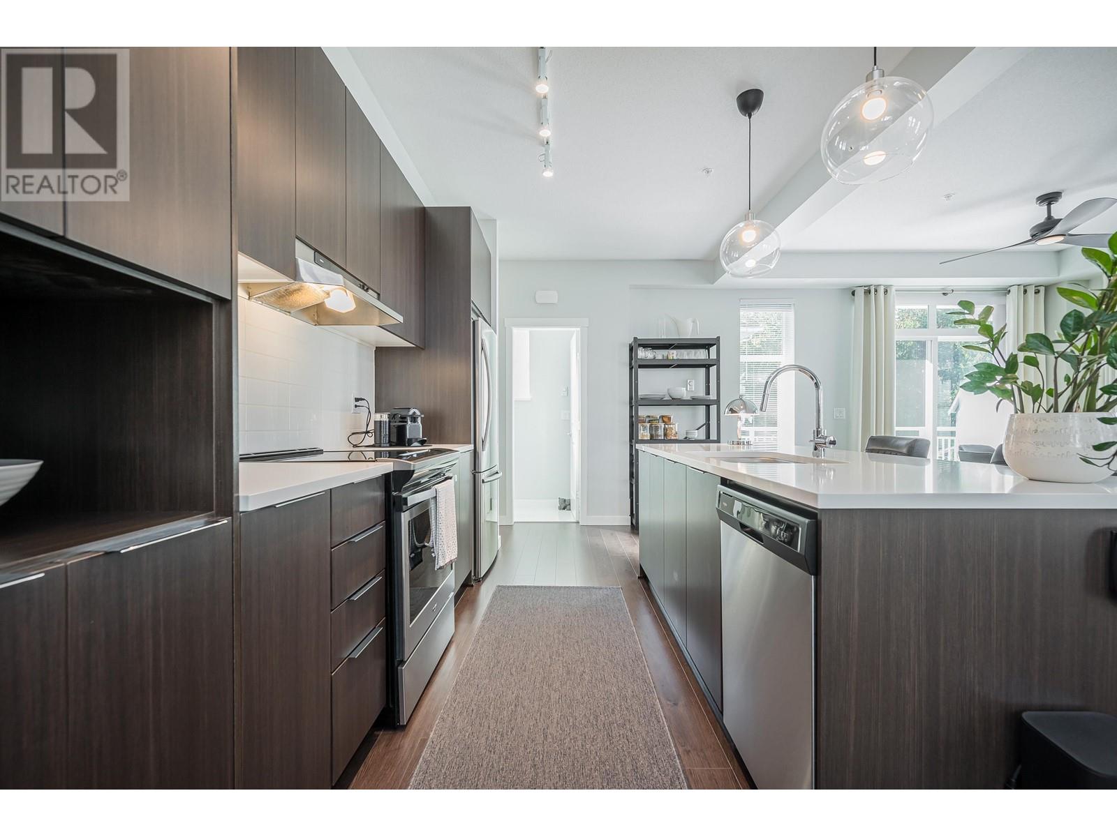 1705 11295 Pazarena Place, Maple Ridge, British Columbia  V2X 4K9 - Photo 16 - R2829335