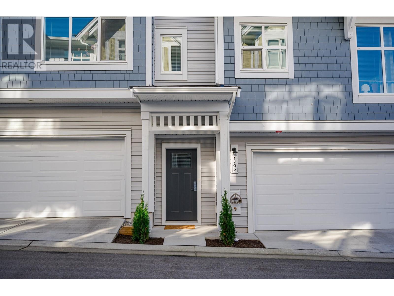 1705 11295 Pazarena Place, Maple Ridge, British Columbia  V2X 4K9 - Photo 4 - R2829335