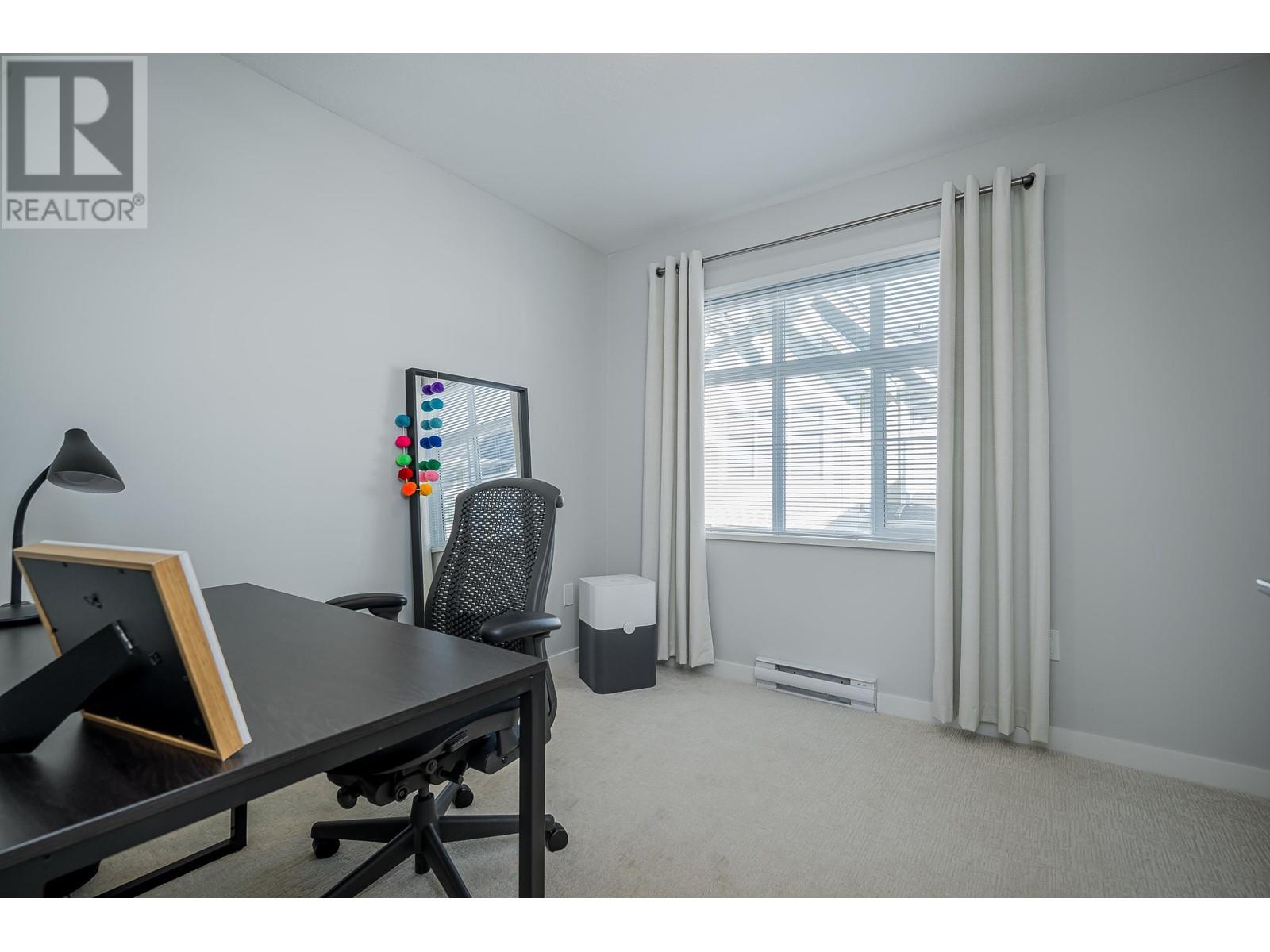 1705 11295 Pazarena Place, Maple Ridge, British Columbia  V2X 4K9 - Photo 25 - R2829335