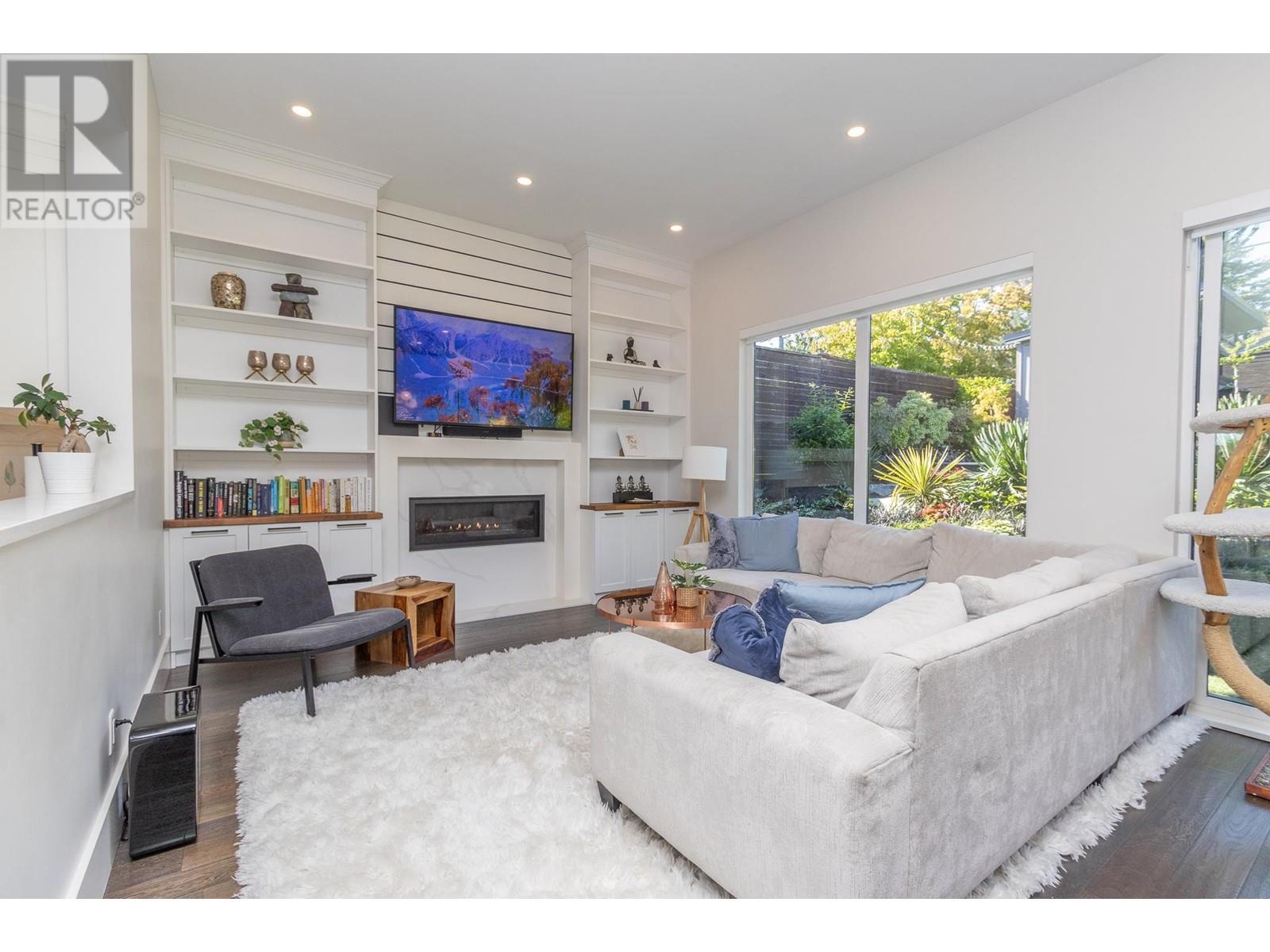 882 Whitchurch Street, North Vancouver, British Columbia  V7L 2A4 - Photo 13 - R2829834