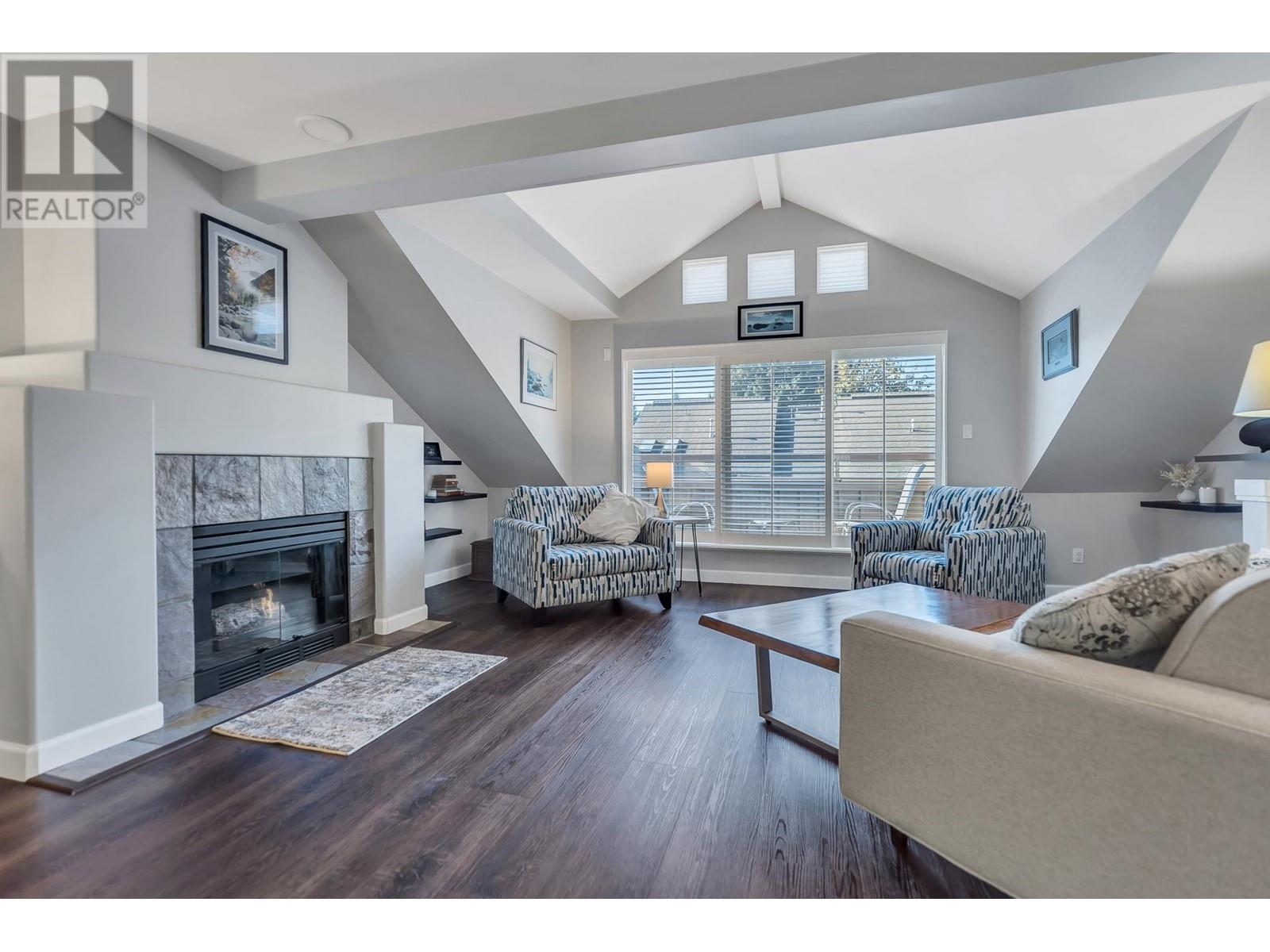 49 1550 LARKHALL CRESCENT, north vancouver, British Columbia