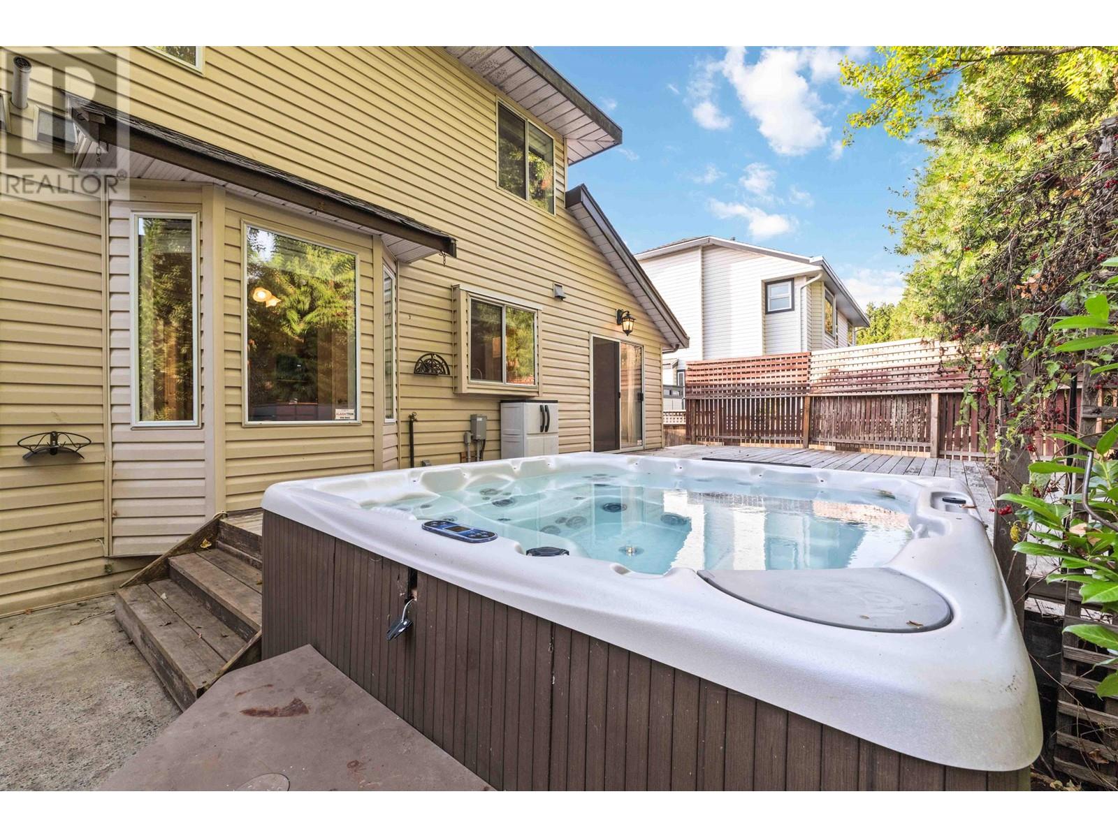 12430 205 Street, Maple Ridge, British Columbia  V2X 0L9 - Photo 32 - R2829812
