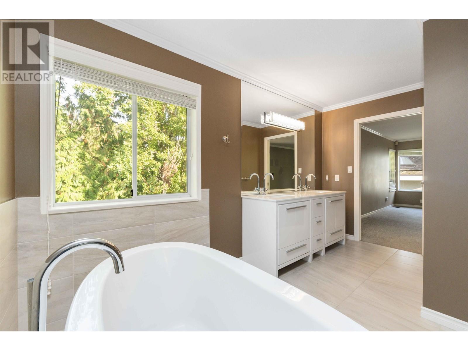 12430 205 Street, Maple Ridge, British Columbia  V2X 0L9 - Photo 21 - R2829812