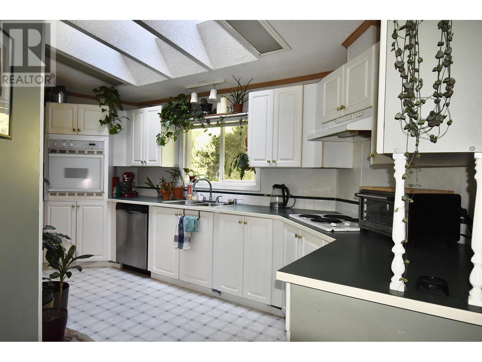 521 Bridgeman Road, Gibsons, British Columbia  V0N 1V1 - Photo 33 - R2829073