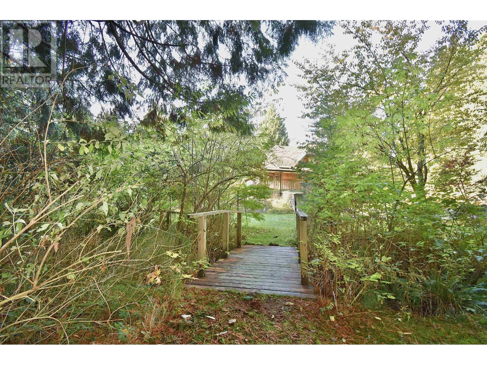 521 Bridgeman Road, Gibsons, British Columbia  V0N 1V1 - Photo 30 - R2829073