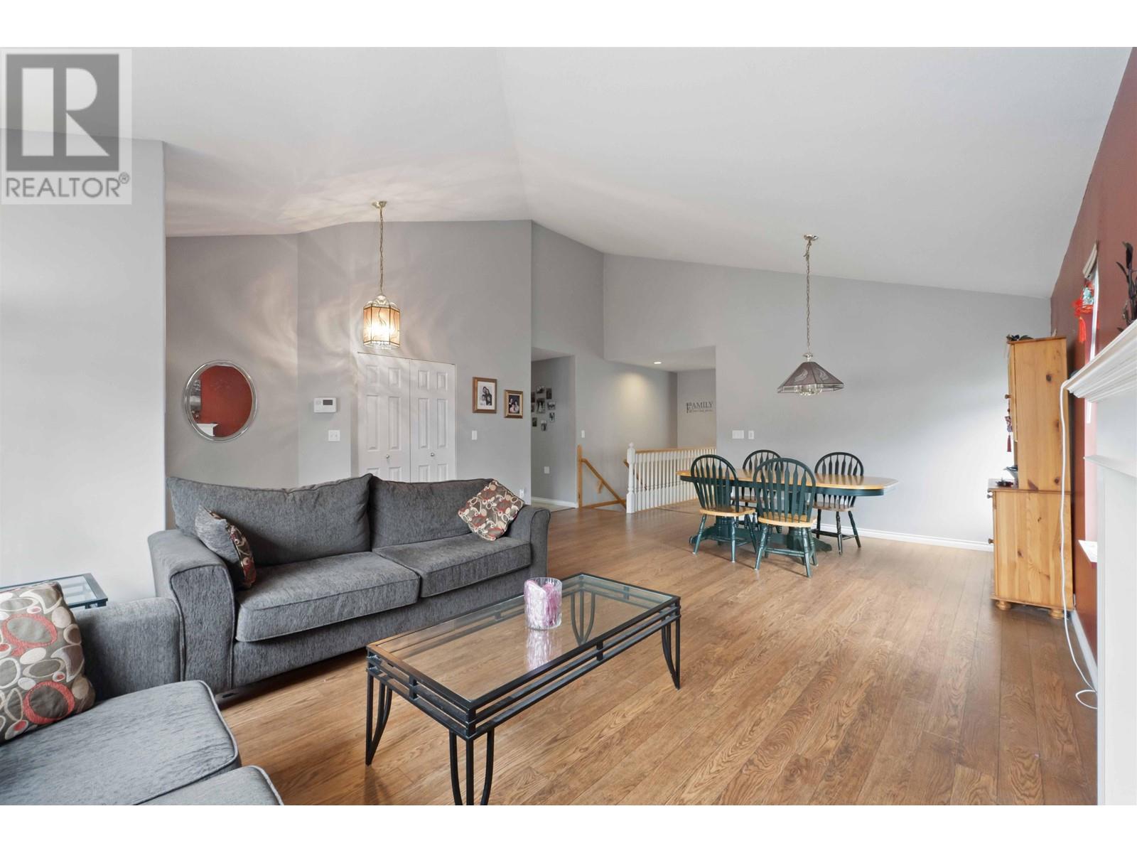 23015 124b Avenue, Maple Ridge, British Columbia  V2X 0X2 - Photo 6 - R2829442