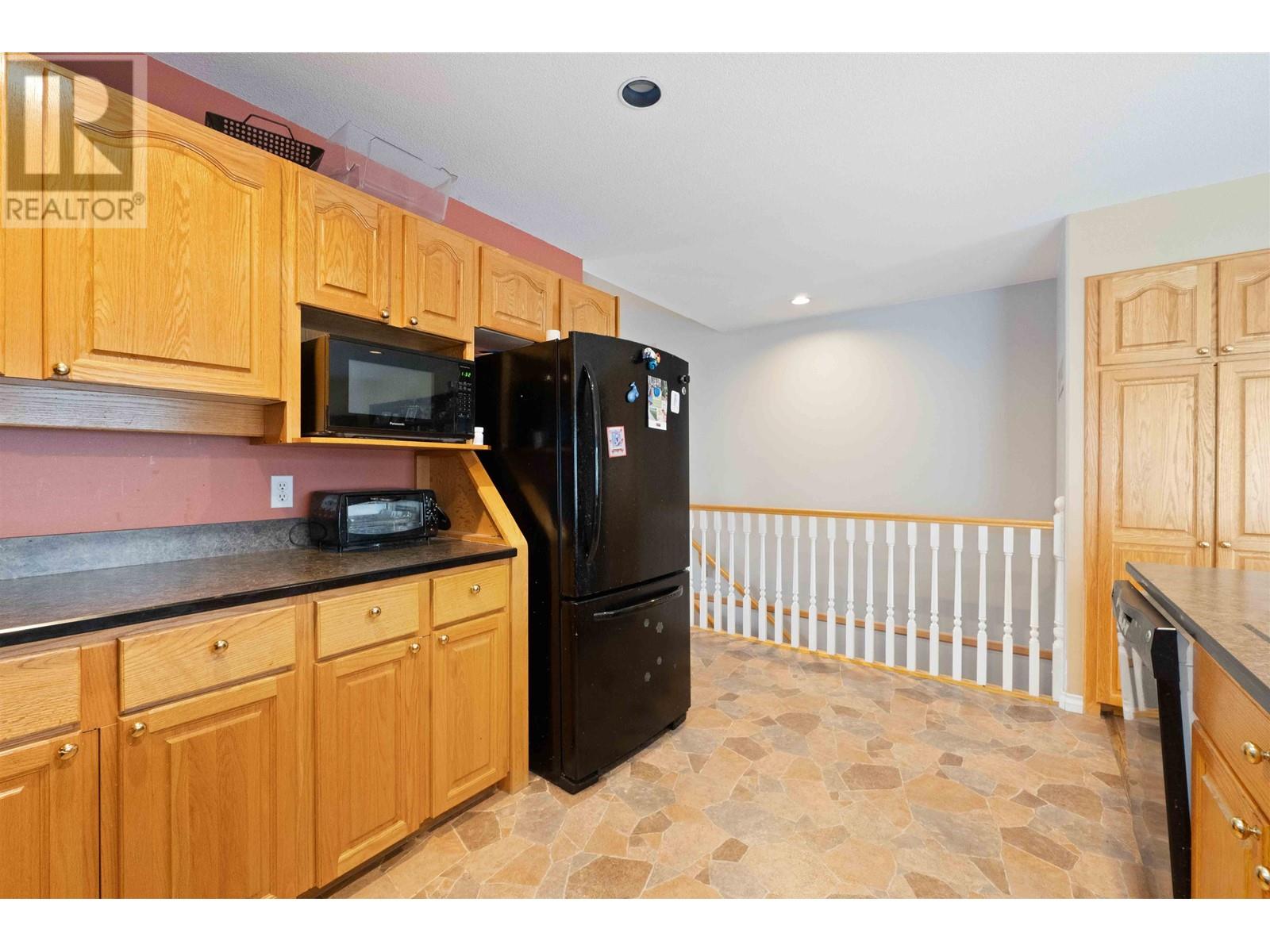 23015 124b Avenue, Maple Ridge, British Columbia  V2X 0X2 - Photo 13 - R2829442