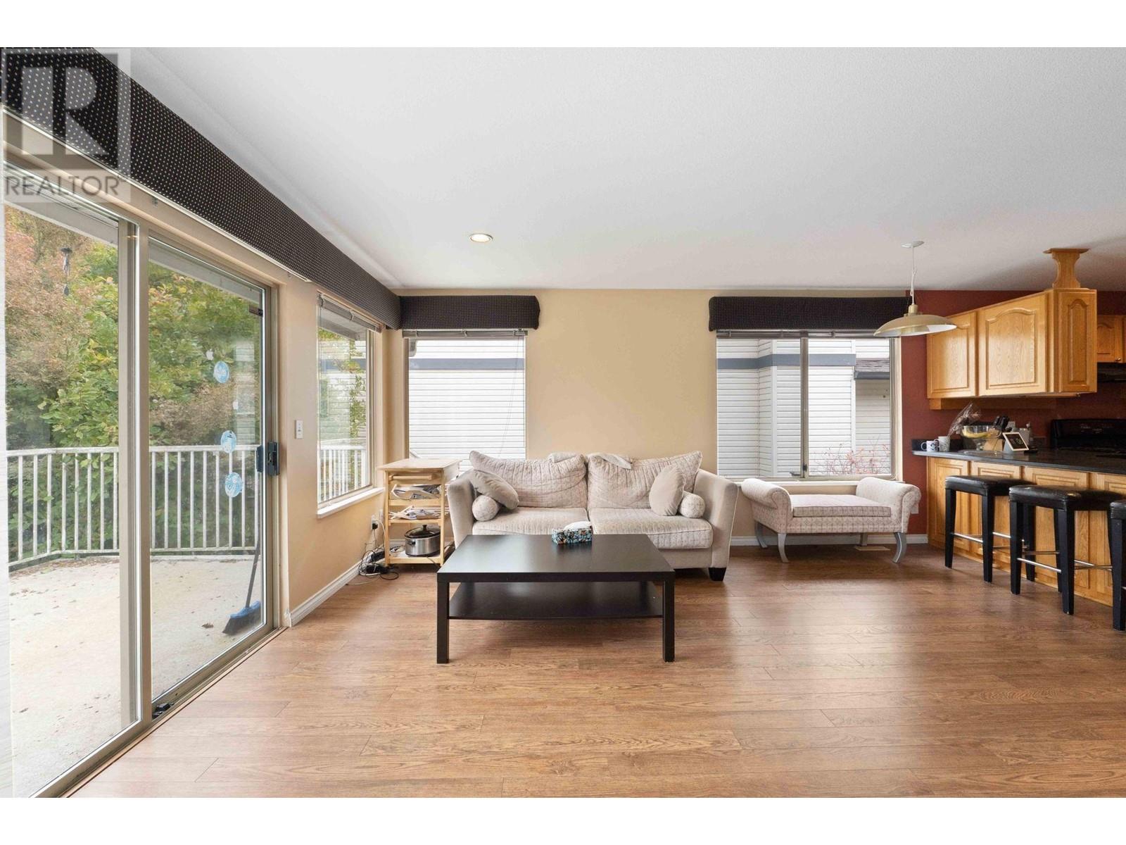 23015 124b Avenue, Maple Ridge, British Columbia  V2X 0X2 - Photo 9 - R2829442