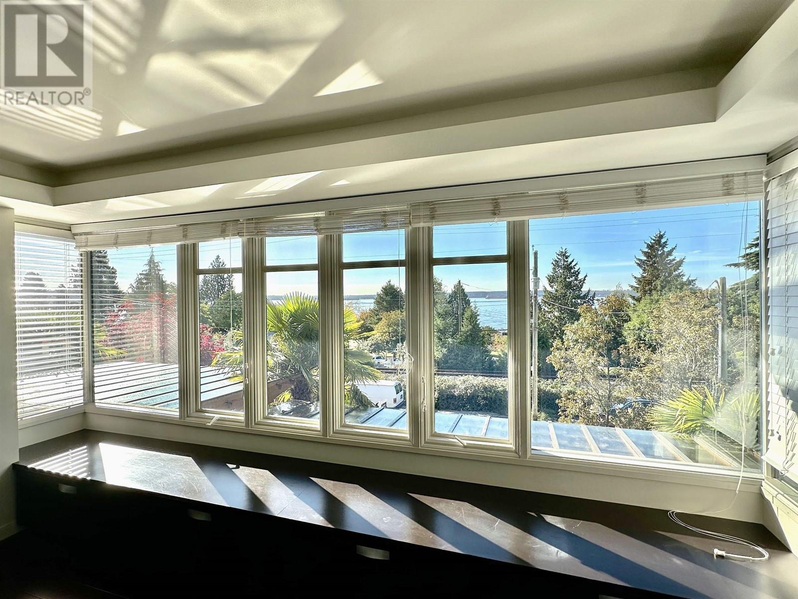 2525 Bellevue Avenue, West Vancouver, British Columbia  V7V 1E3 - Photo 32 - R2824253