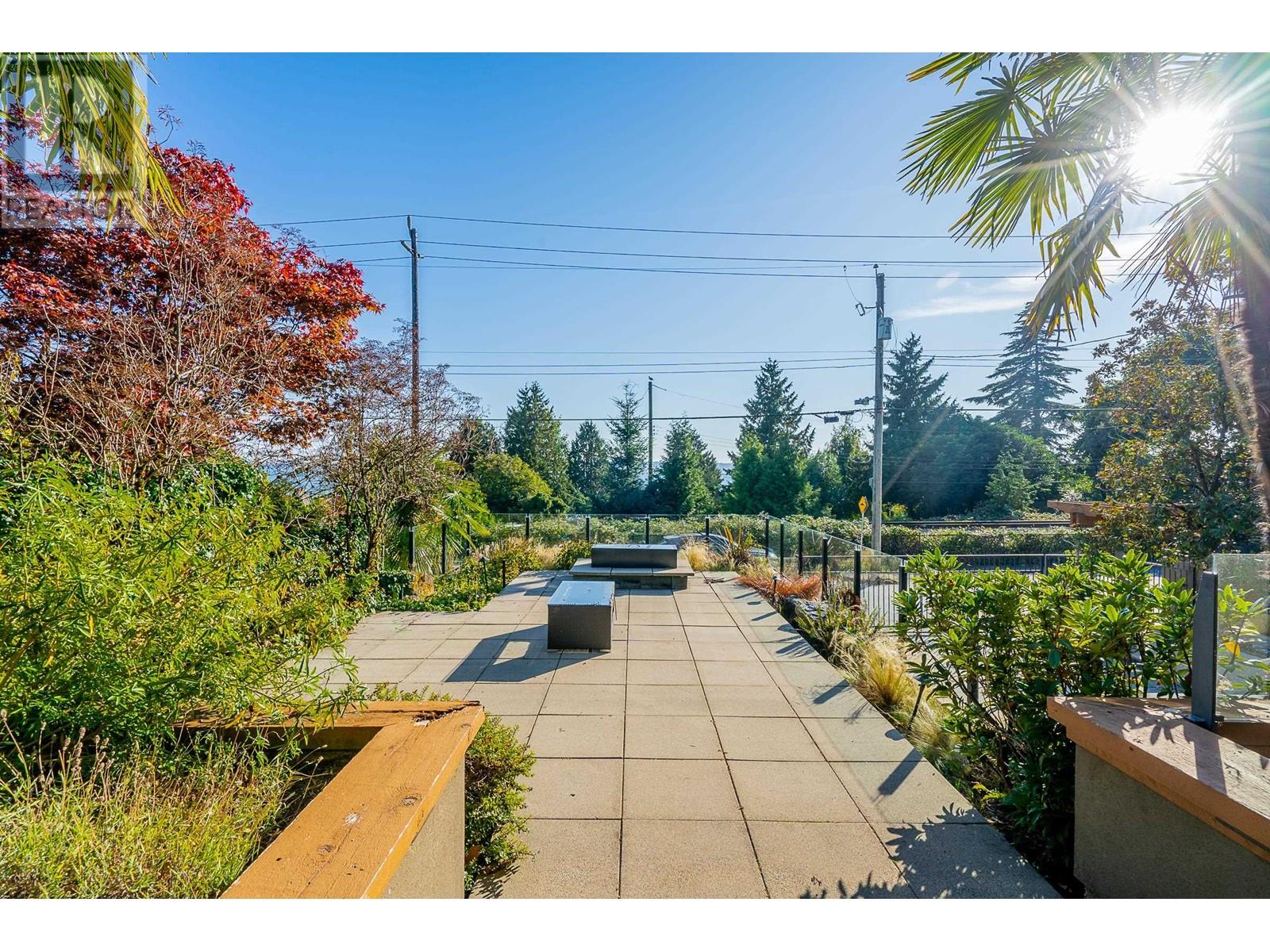 2525 Bellevue Avenue, West Vancouver, British Columbia  V7V 1E3 - Photo 25 - R2824253