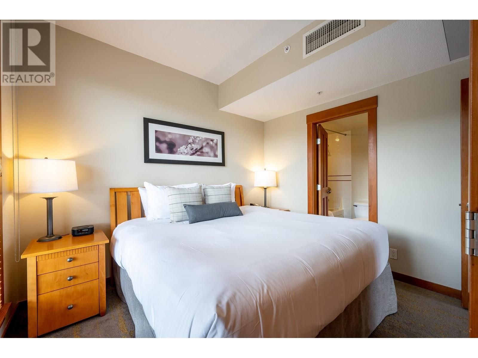 812 4320 Sundial Crescent, Whistler, British Columbia  V8E 1G6 - Photo 10 - R2829896