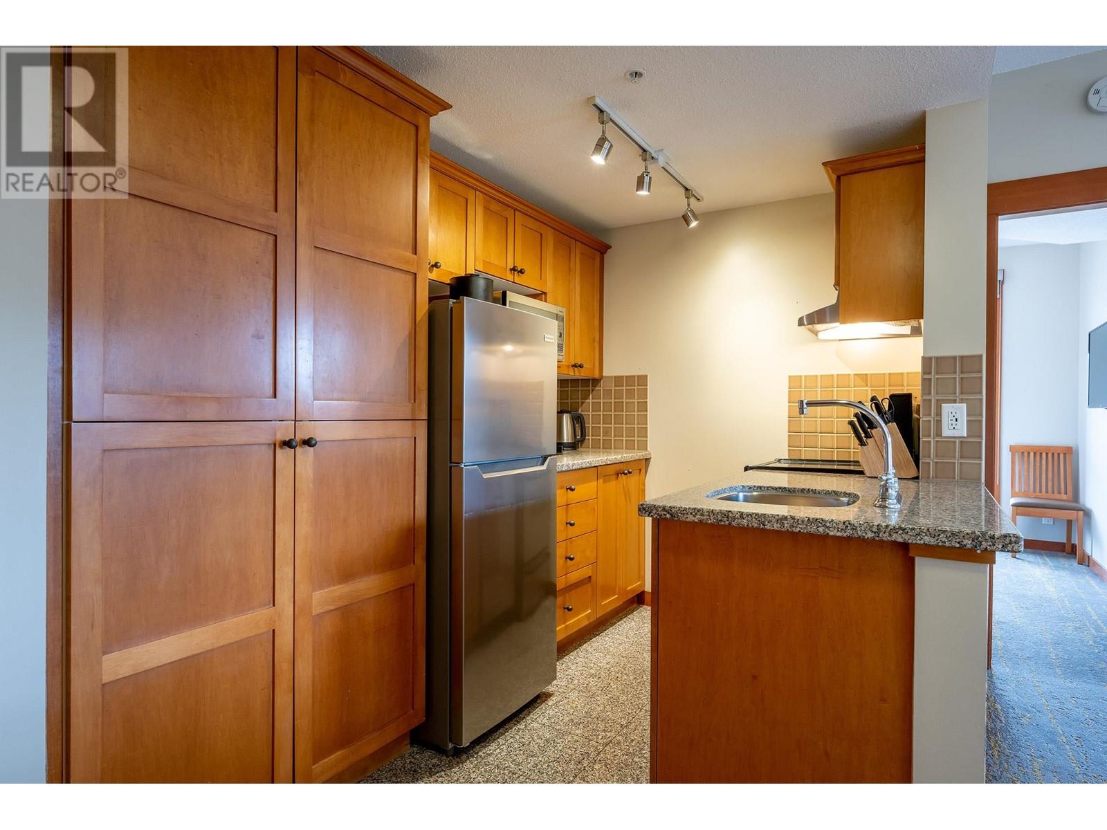 812 4320 Sundial Crescent, Whistler, British Columbia  V8E 1G6 - Photo 8 - R2829896