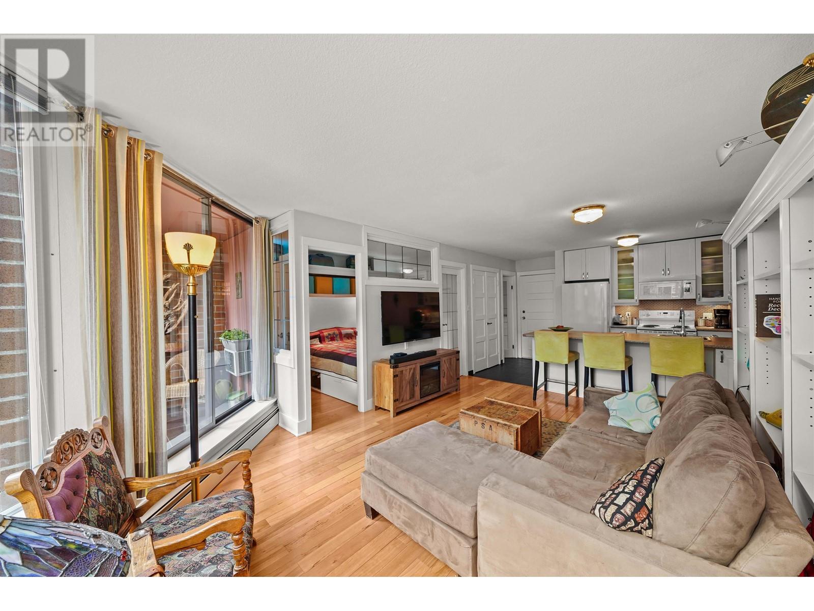 303 1333 Hornby Street, Vancouver, British Columbia  V6Z 2C1 - Photo 1 - R2829905