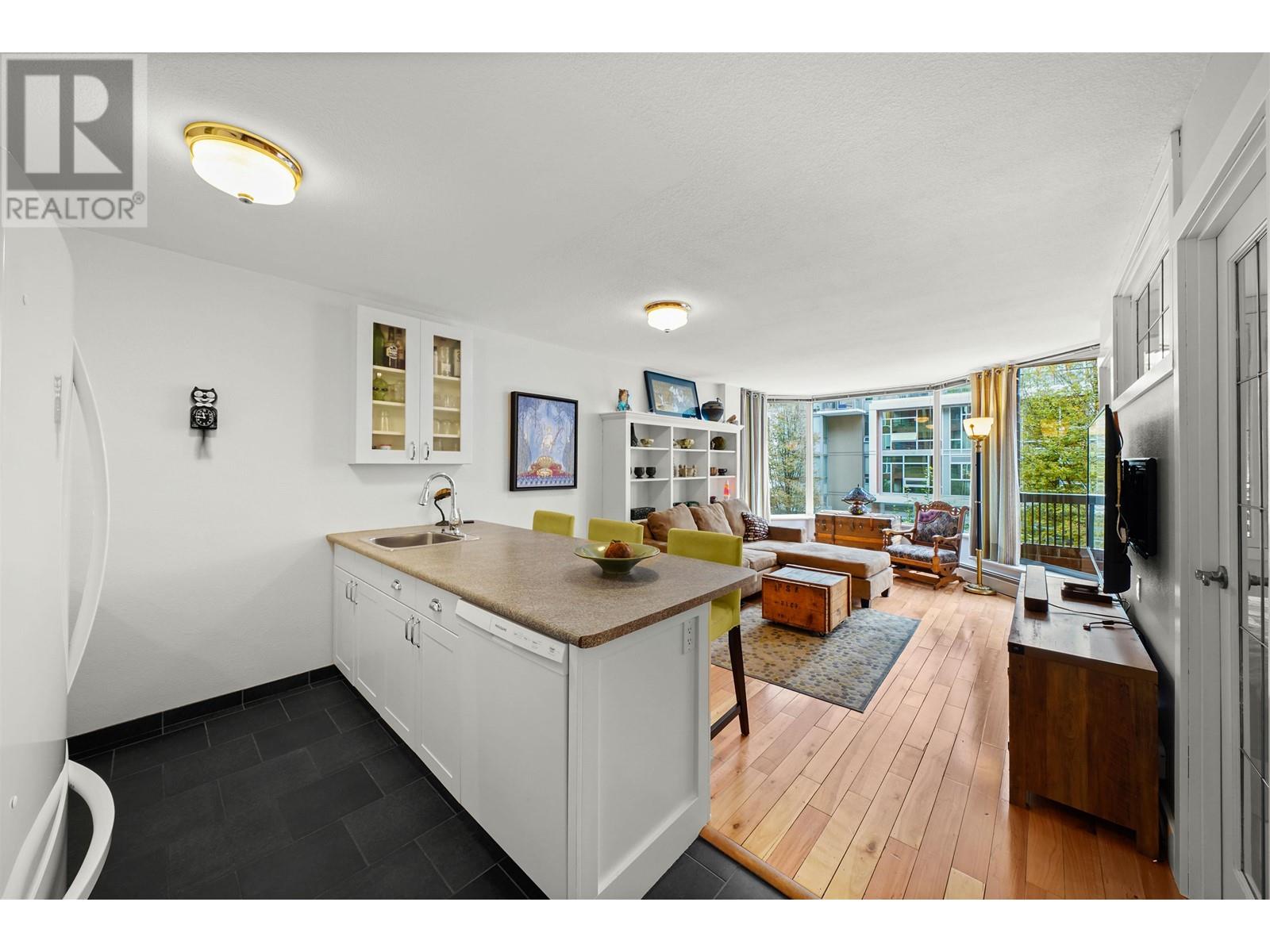 303 1333 Hornby Street, Vancouver, British Columbia  V6Z 2C1 - Photo 5 - R2829905