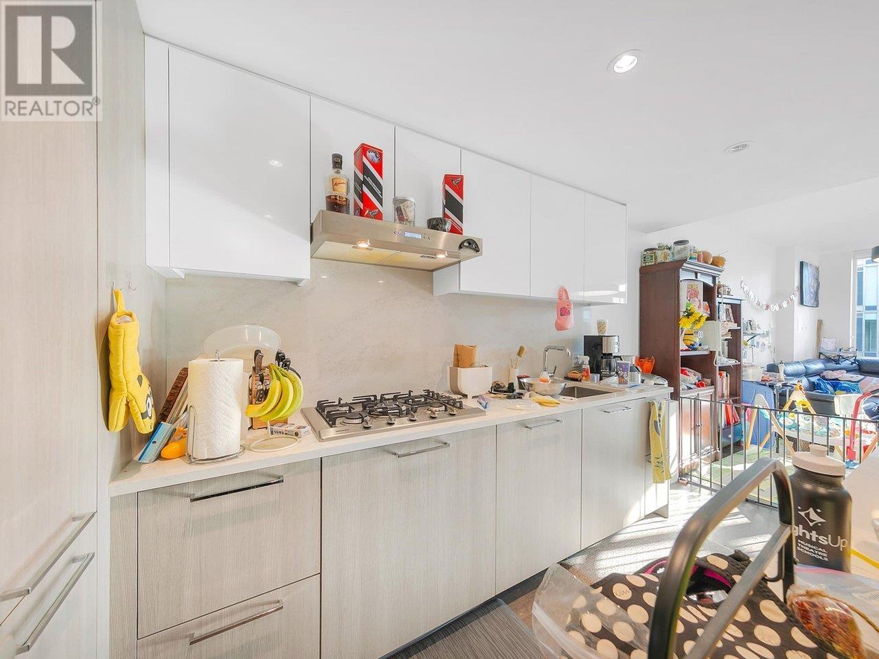 1110 8160 Mcmyn Way, Richmond, British Columbia  V6X 0V2 - Photo 7 - R2829930