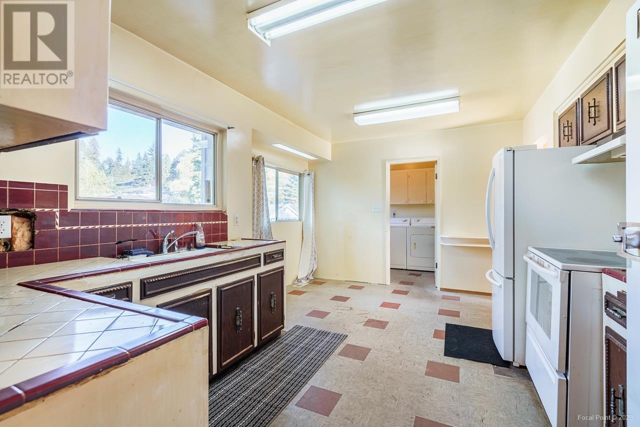 607 Dansey Avenue, Coquitlam, British Columbia  V3K 3E9 - Photo 19 - R2808130