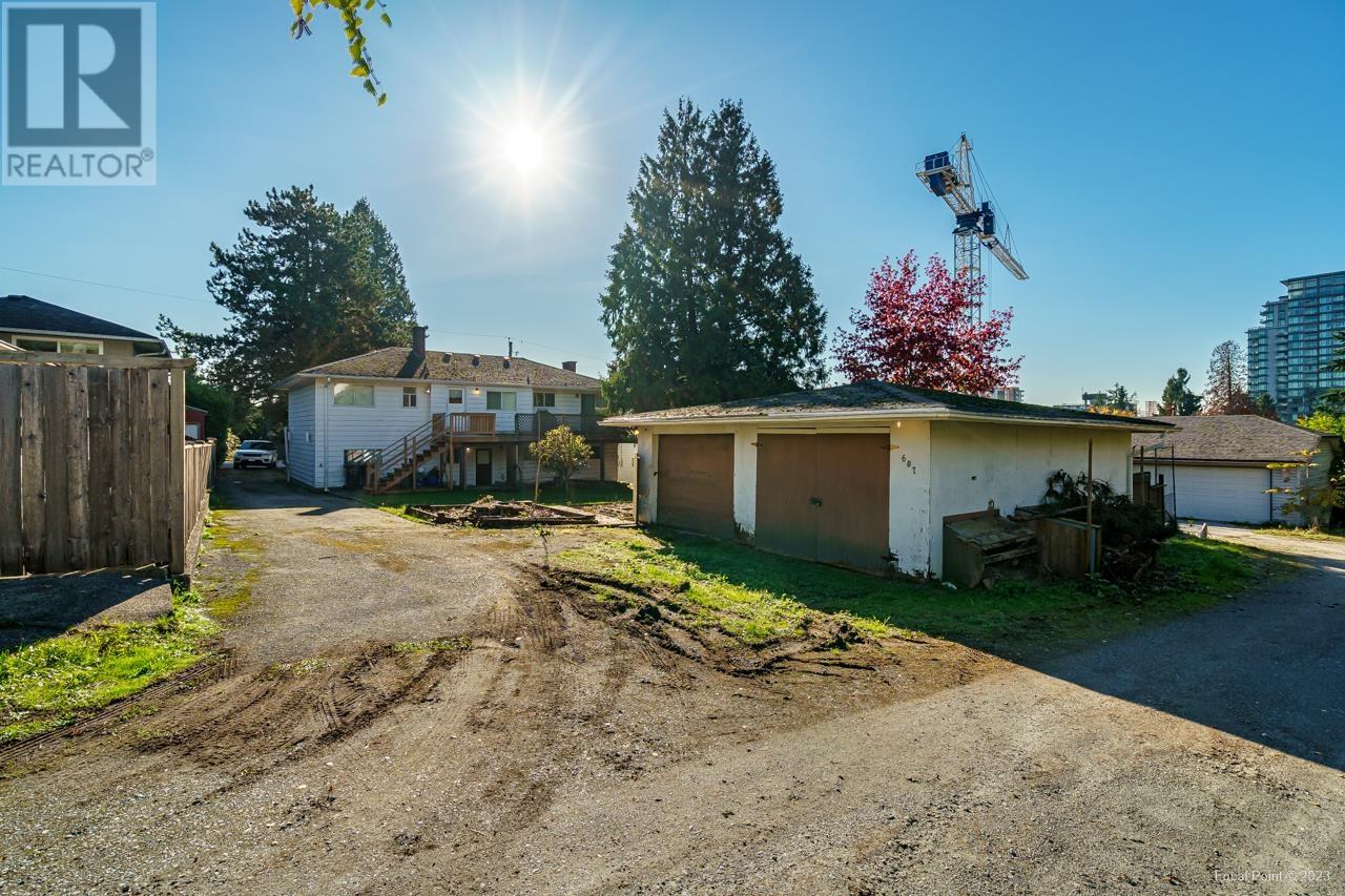 607 Dansey Avenue, Coquitlam, British Columbia  V3K 3E9 - Photo 6 - R2808130