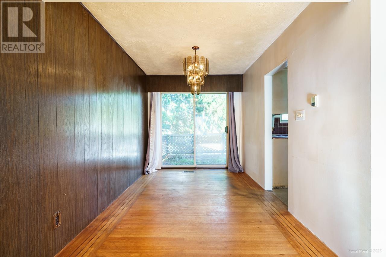607 Dansey Avenue, Coquitlam, British Columbia  V3K 3E9 - Photo 13 - R2808130