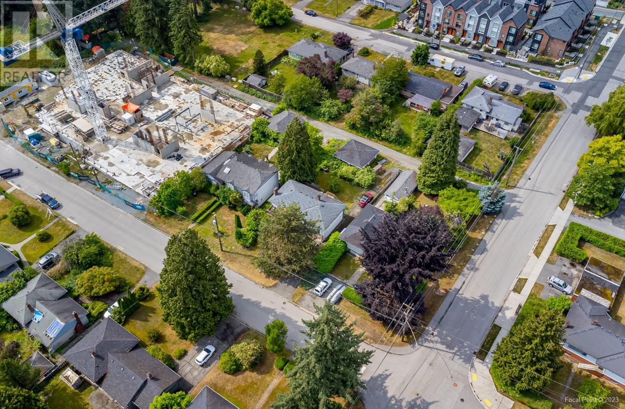 607 Dansey Avenue, Coquitlam, British Columbia  V3K 3E9 - Photo 31 - R2808130