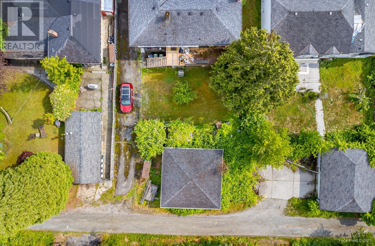 607 Dansey Avenue, Coquitlam, British Columbia  V3K 3E9 - Photo 35 - R2808130
