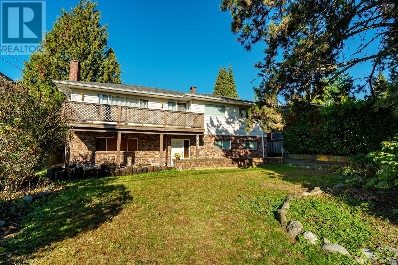 607 Dansey Avenue, Coquitlam, British Columbia  V3K 3E9 - Photo 5 - R2808130