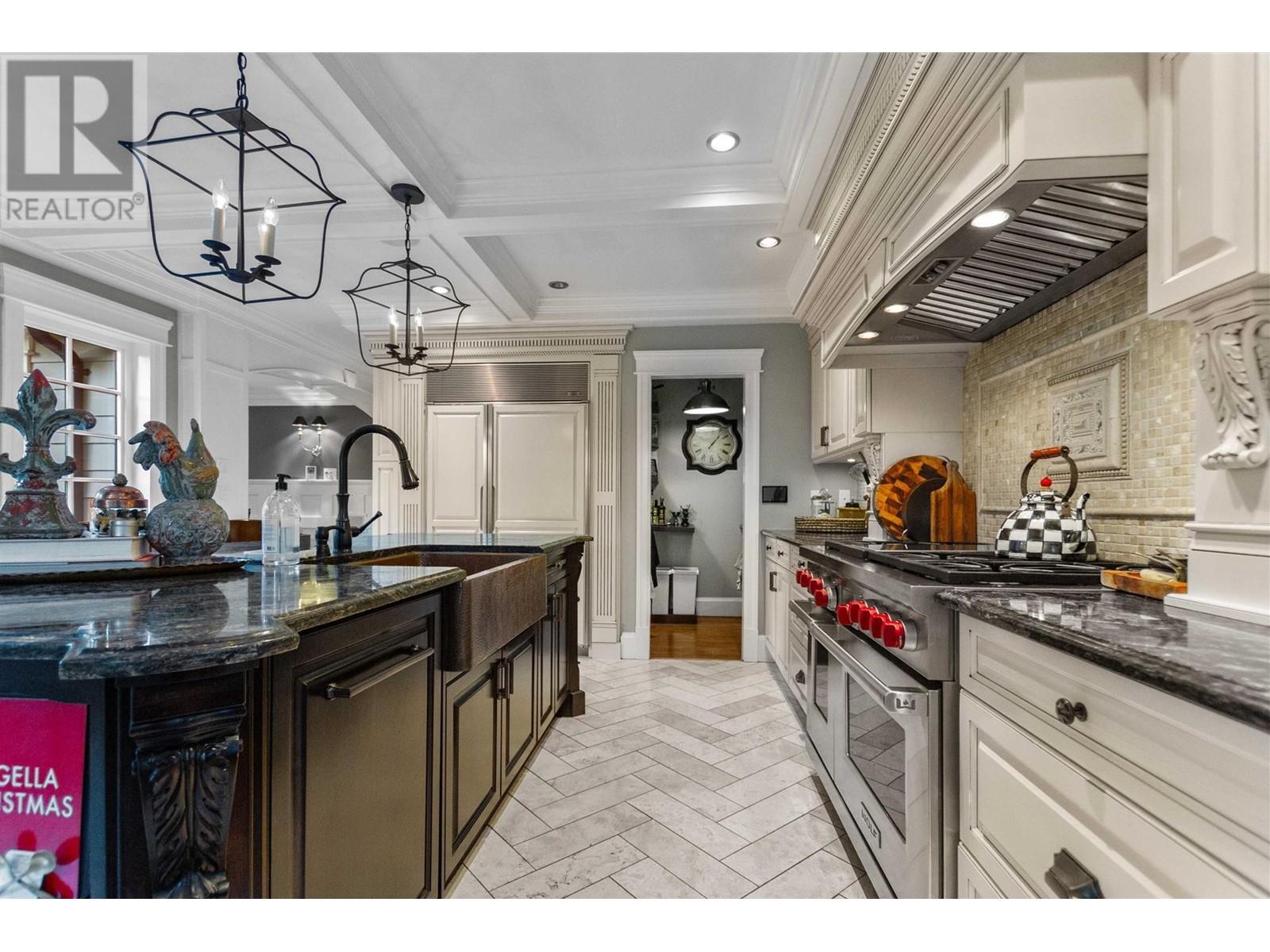 744 Austin Avenue, Coquitlam, British Columbia  V3K 3N1 - Photo 10 - R2829923