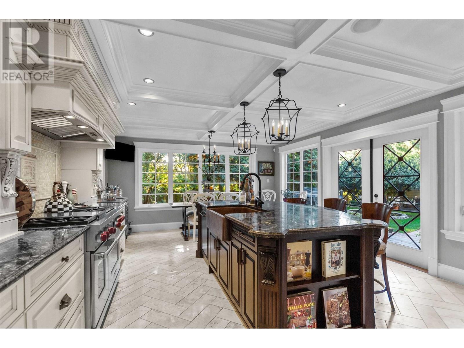 744 Austin Avenue, Coquitlam, British Columbia  V3K 3N1 - Photo 11 - R2829923