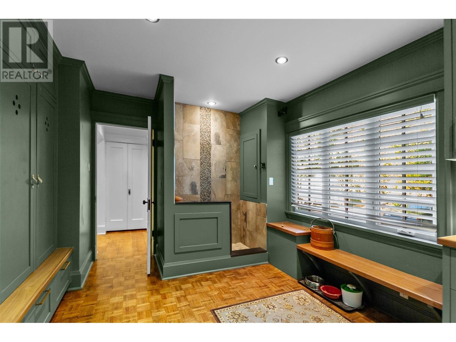 744 Austin Avenue, Coquitlam, British Columbia  V3K 3N1 - Photo 15 - R2829923