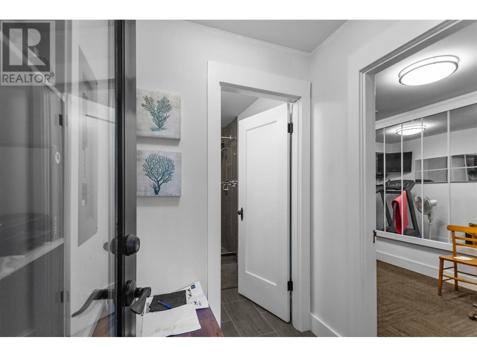 744 Austin Avenue, Coquitlam, British Columbia  V3K 3N1 - Photo 28 - R2829923