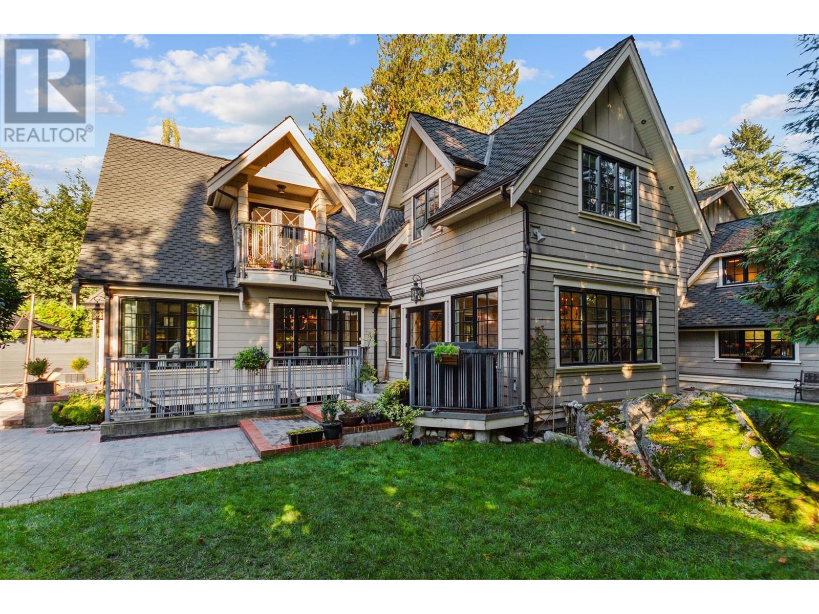 744 Austin Avenue, Coquitlam, British Columbia  V3K 3N1 - Photo 32 - R2829923