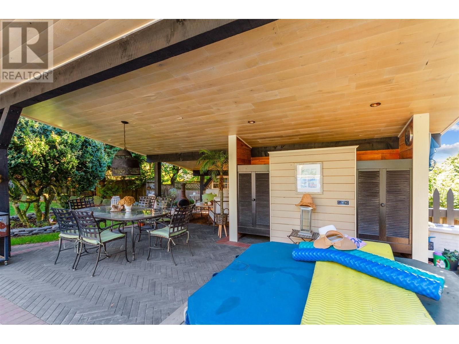 744 Austin Avenue, Coquitlam, British Columbia  V3K 3N1 - Photo 33 - R2829923