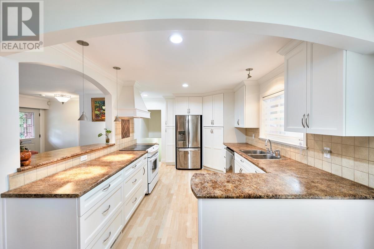 12315 Creston Street, Maple Ridge, British Columbia  V2X 5G3 - Photo 8 - R2829929
