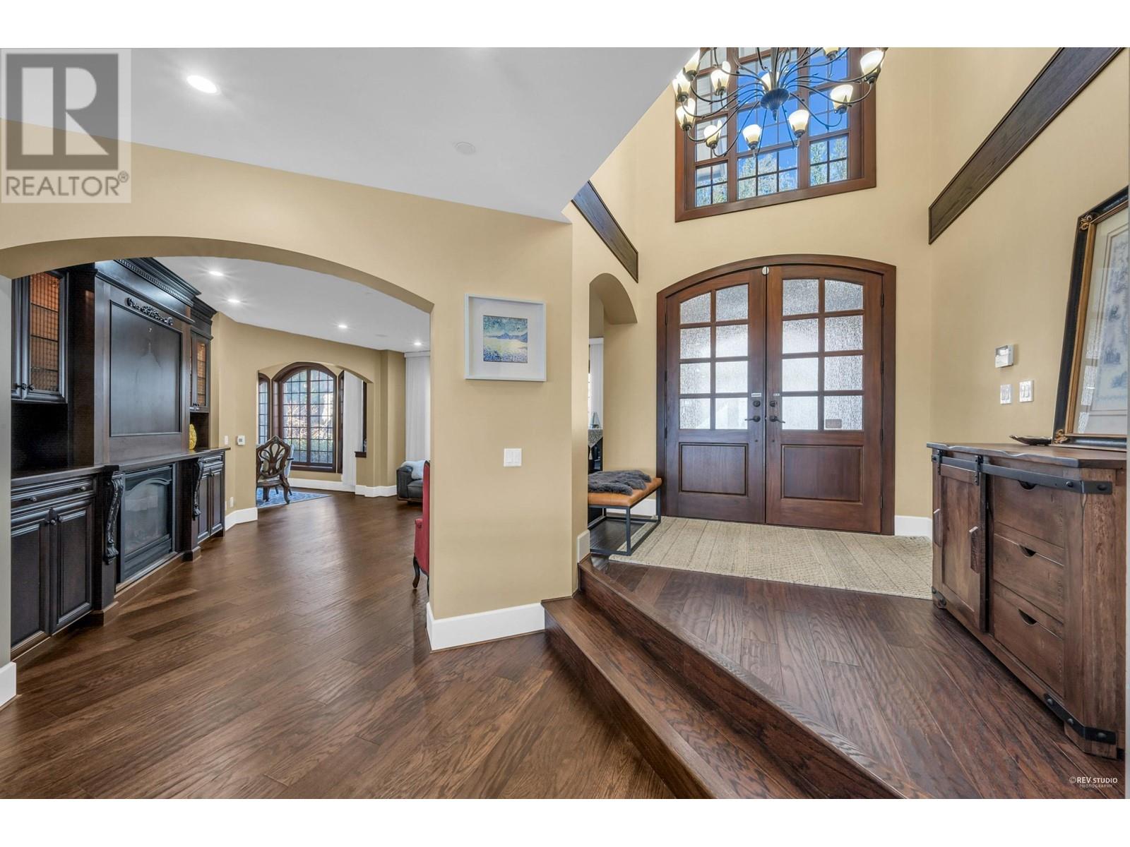 2336 Kadlec Court, West Vancouver, British Columbia  V7S 3K3 - Photo 4 - R2829947