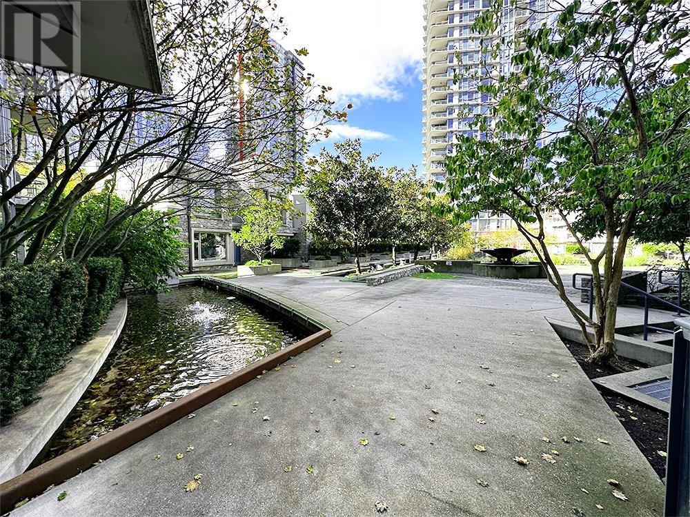 703 689 Abbott Street, Vancouver, British Columbia  V6B 0J2 - Photo 31 - R2827823